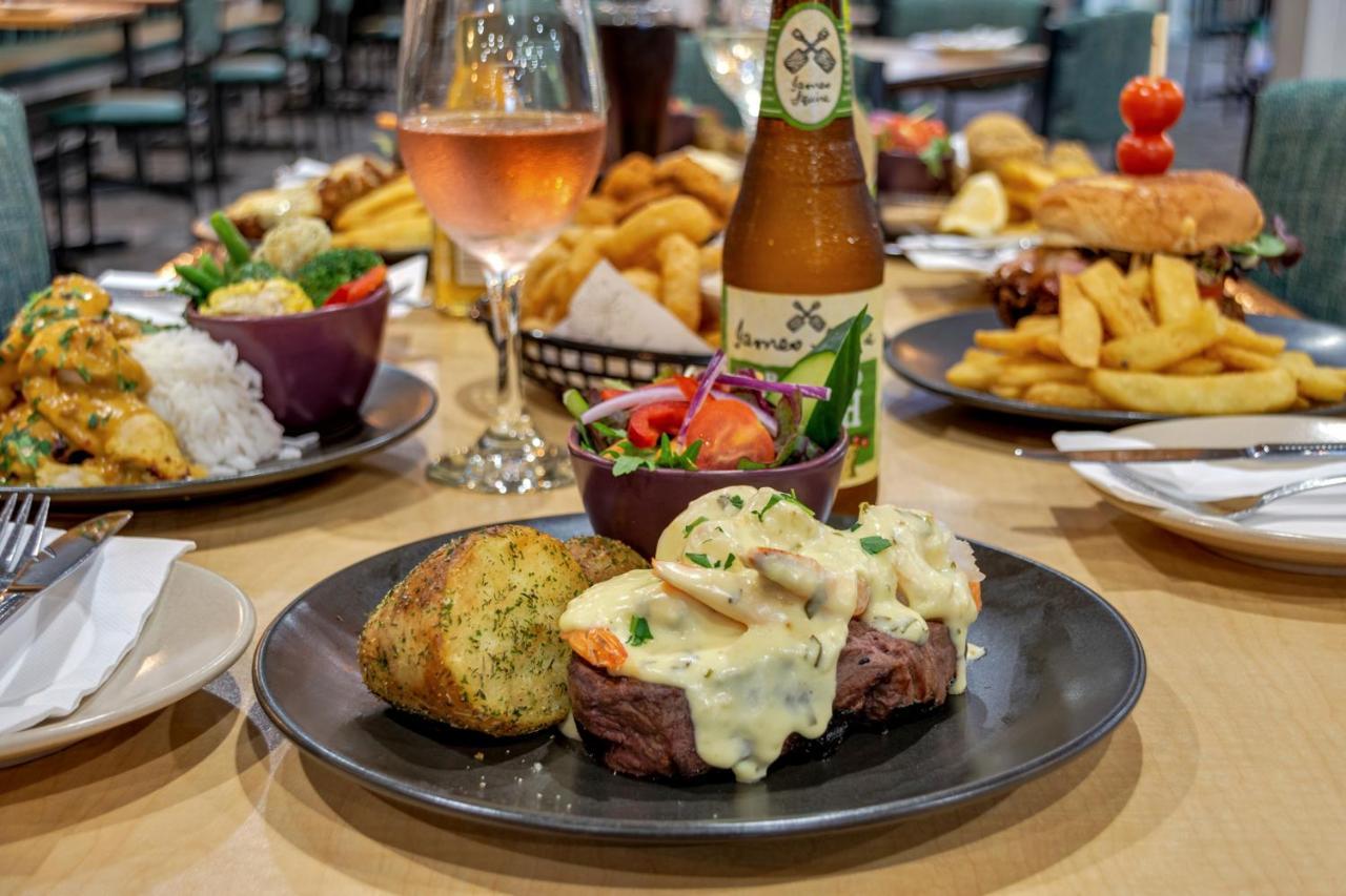 Gawler Arms Hotel Luaran gambar